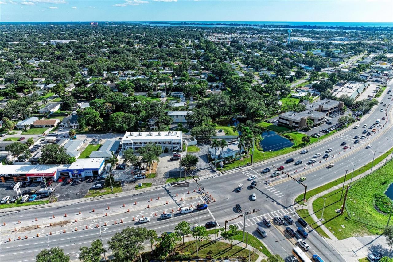 2821 Yorktown Street , Sarasota, FL 34231 Photo