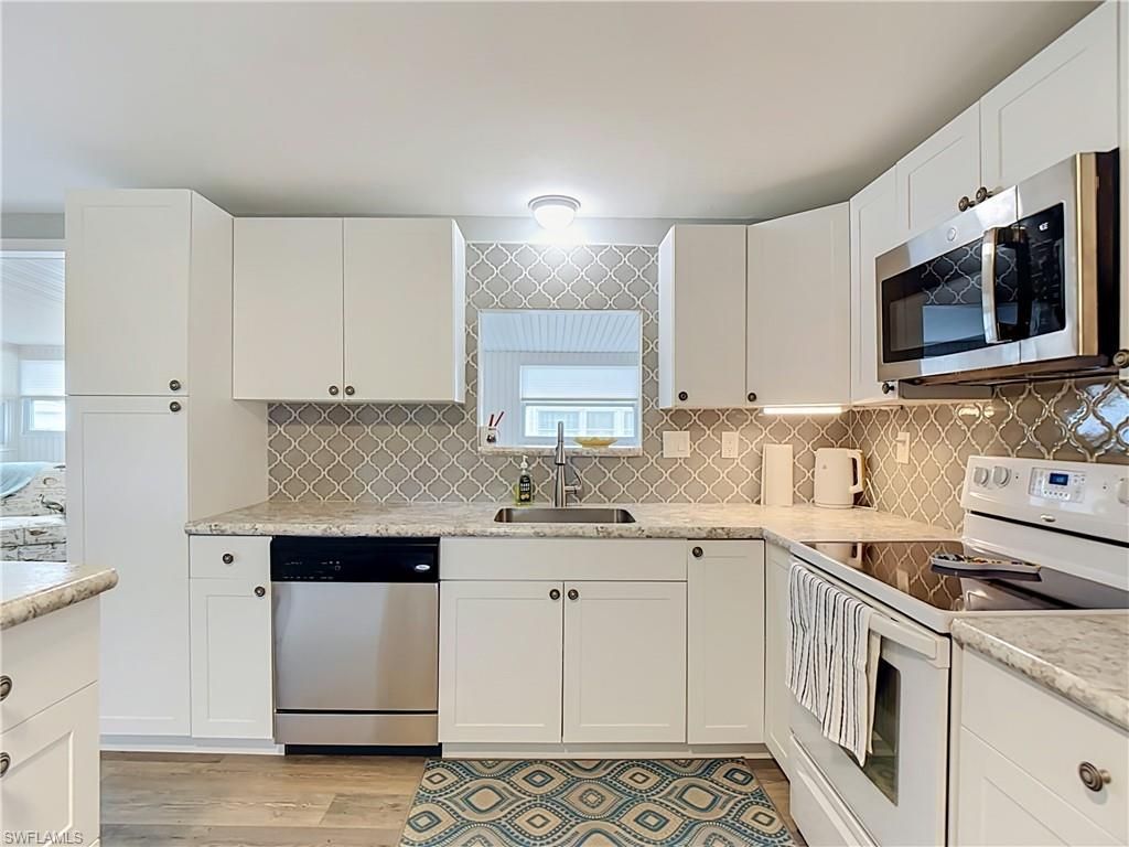 27374 Joann Dr, Bonita Springs, FL 34135 Photo