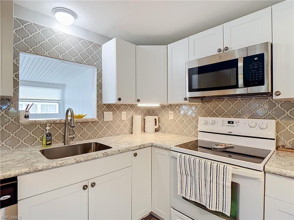 27374 Joann Dr, Bonita Springs, FL 34135 Photo