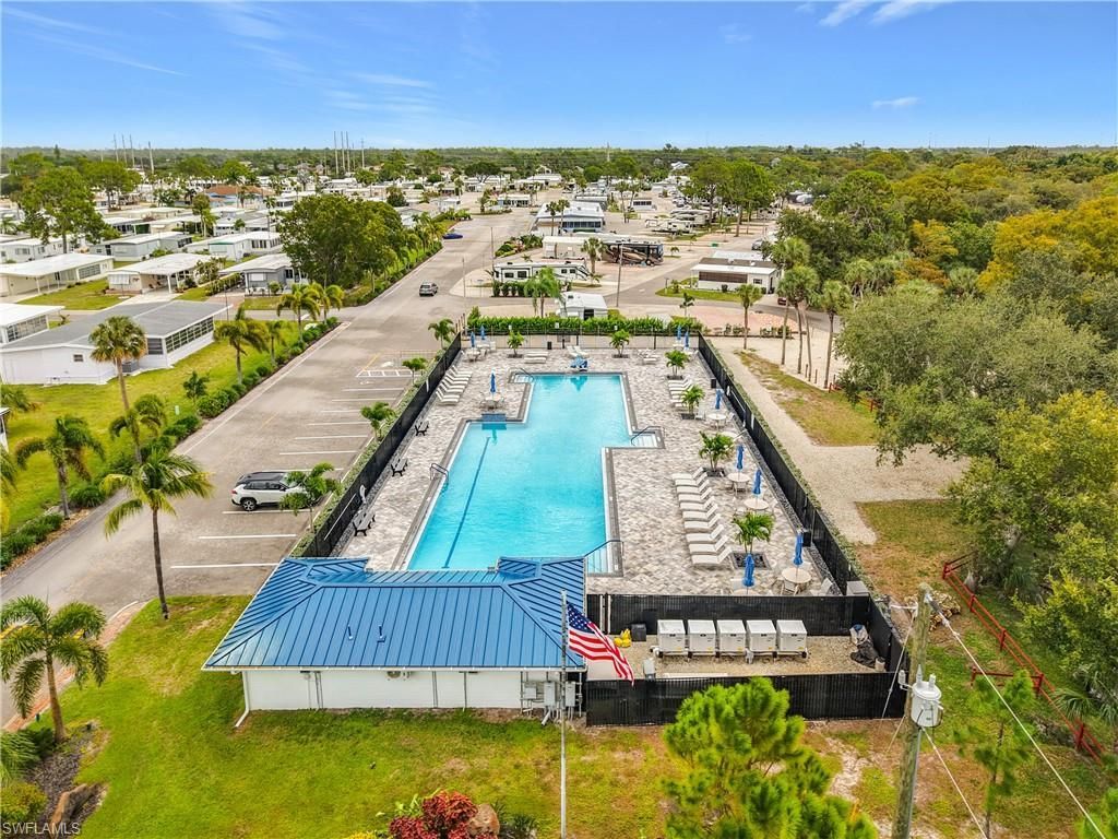27374 Joann Dr, Bonita Springs, FL 34135 Photo