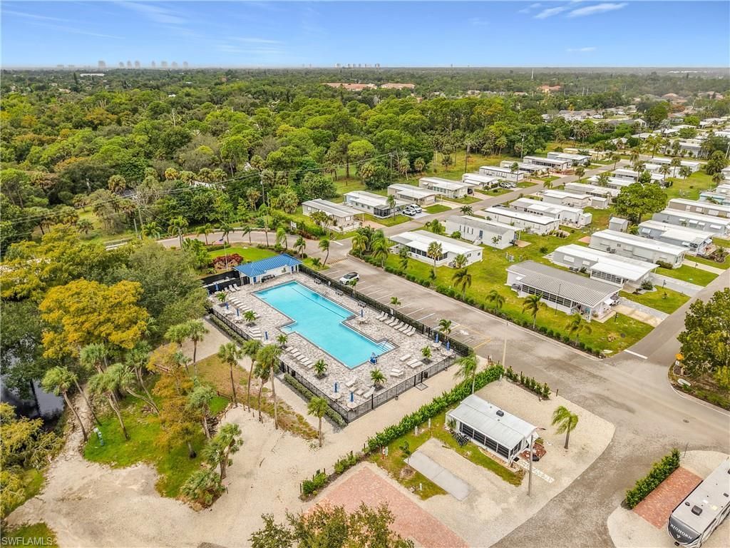 27374 Joann Dr, Bonita Springs, FL 34135 Photo