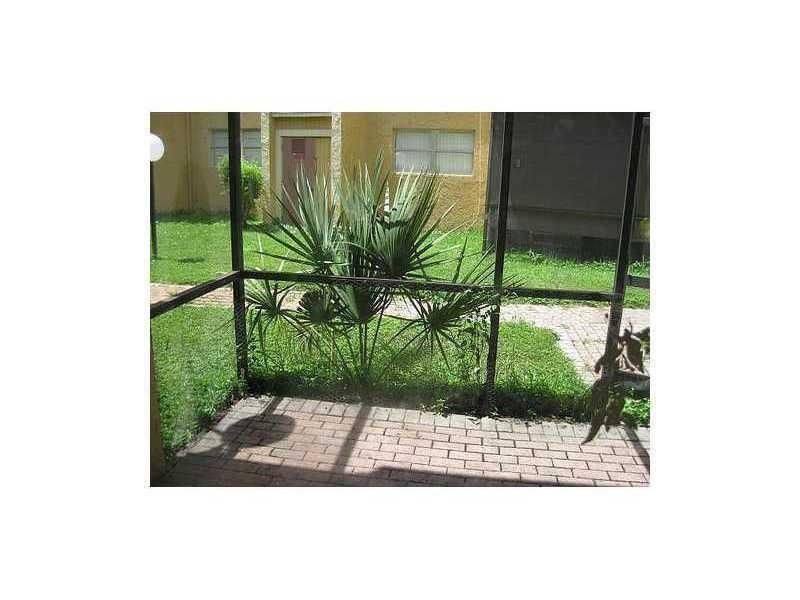 4505 Treehouse Lane, Unit C, Tamarac, FL 33319 Photo