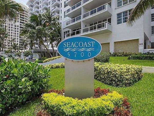 5700 Collins Ave , Unit 5K, Miami Beach, FL 33140