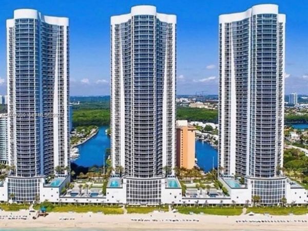 16001 Collins Ave , Unit 2403, Sunny Isles Beach, FL 33160