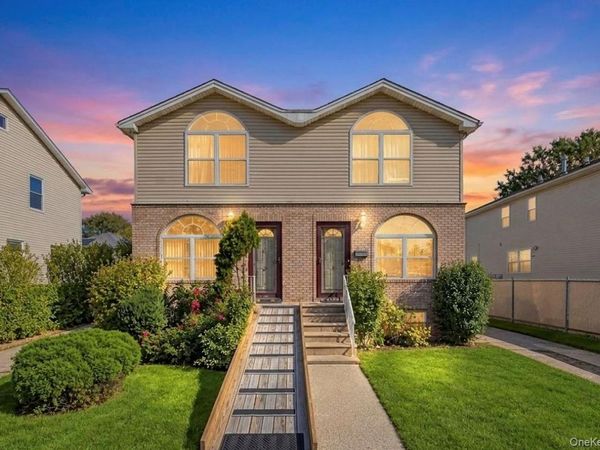 23 Amity Place , Staten Island, NY 10303