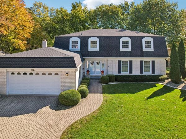 1121 W Skylark Drive , Palatine, IL 60067