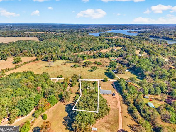 52 Lois Kinney Road, Statham, GA 30666