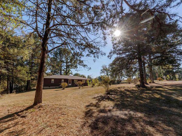 4667 Highway 60 W , Perryville, AR 72126