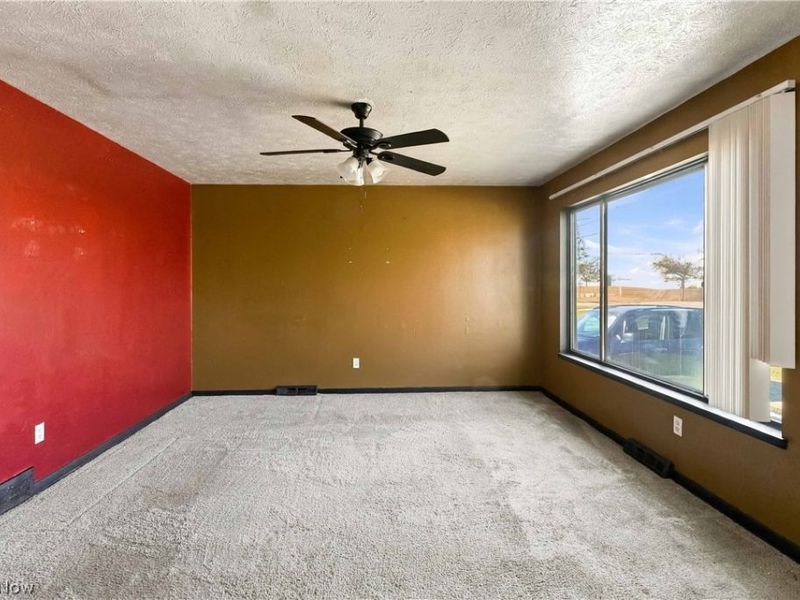 16006 Seville Road, Cleveland, OH 44128 Photo 11