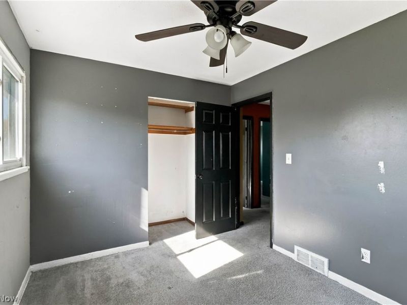 16006 Seville Road, Cleveland, OH 44128 Photo 22