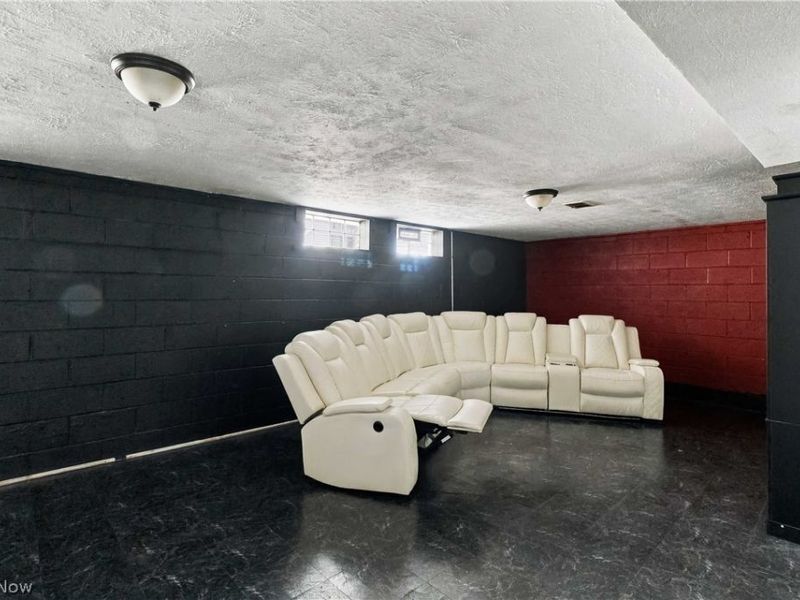 16006 Seville Road, Cleveland, OH 44128 Photo 25