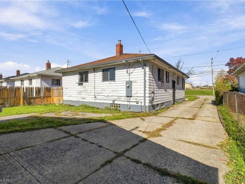 16006 Seville Road, Cleveland, OH 44128 Photo 37