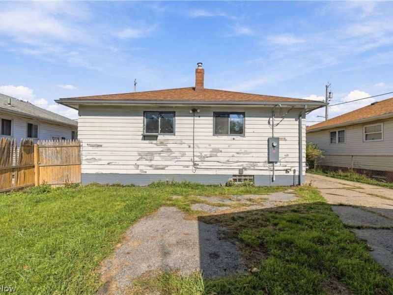16006 Seville Road, Cleveland, OH 44128 Photo 38