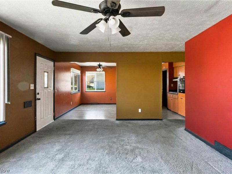 16006 Seville Road, Cleveland, OH 44128 Photo 7