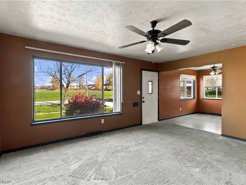 16006 Seville Road, Cleveland, OH 44128 Photo 8