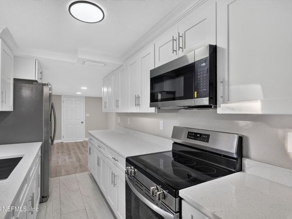 8334 SUSIE Street, Jacksonville, FL 32210