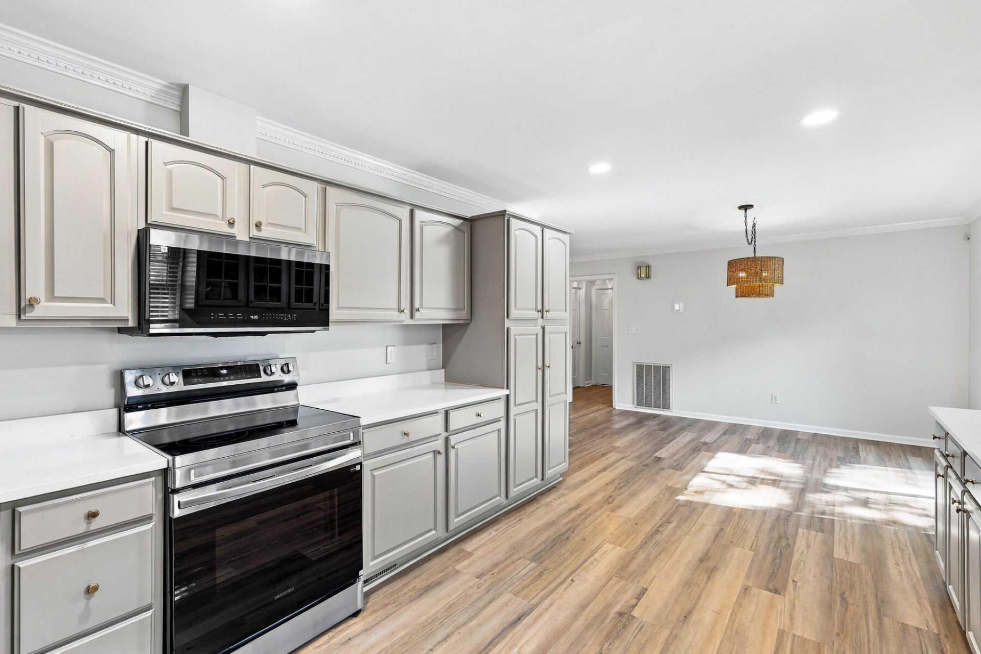 6014 Chisolm Road Photo 25