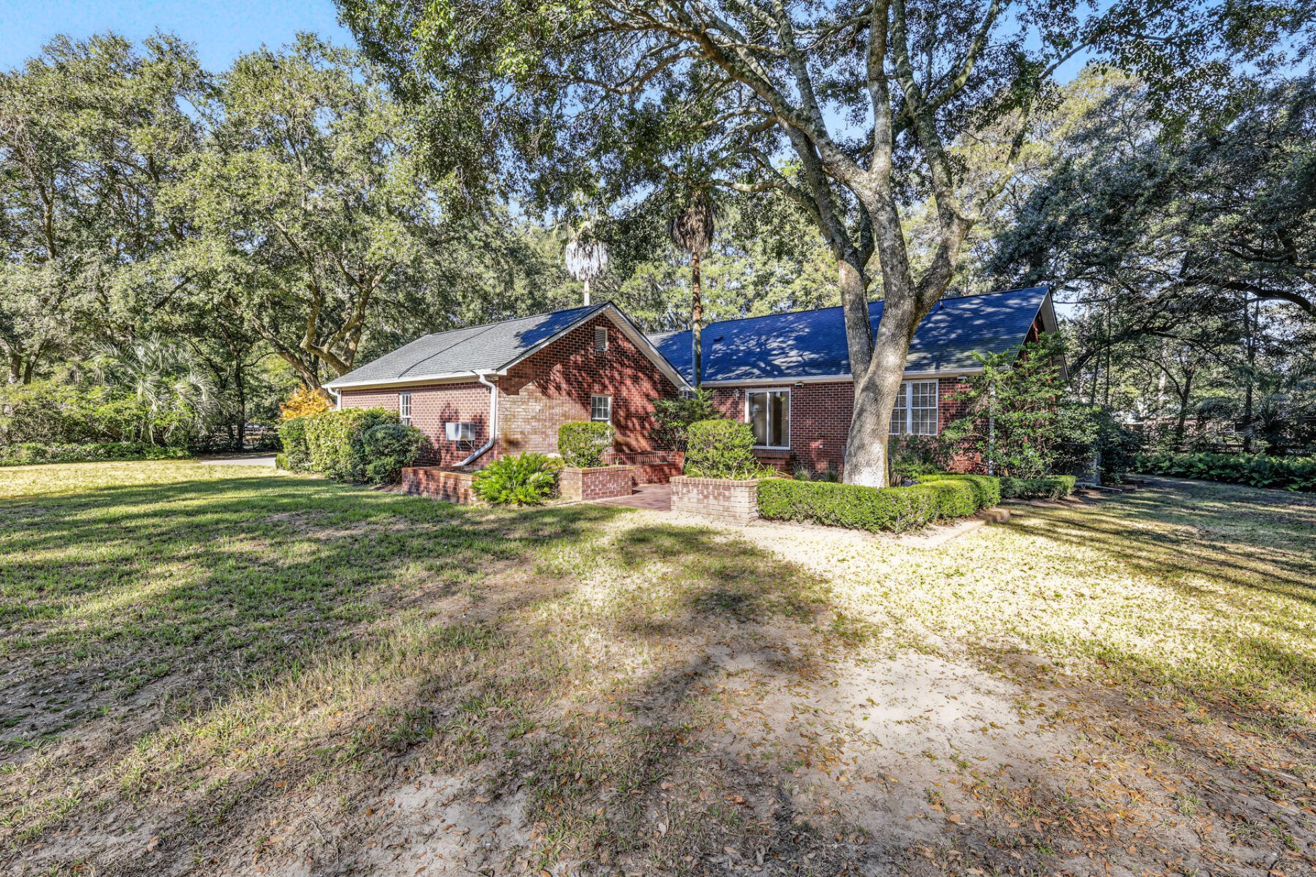 6014 Chisolm Road Photo 7