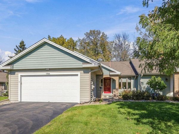 1766 Green Crest Drive , Victoria, MN 55386