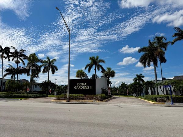 5241 Geneva Way , Unit 203, Doral, FL 33166