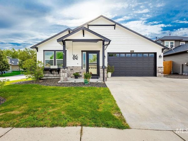 5440 N Landon Creek Pl, Meridian, ID 83646