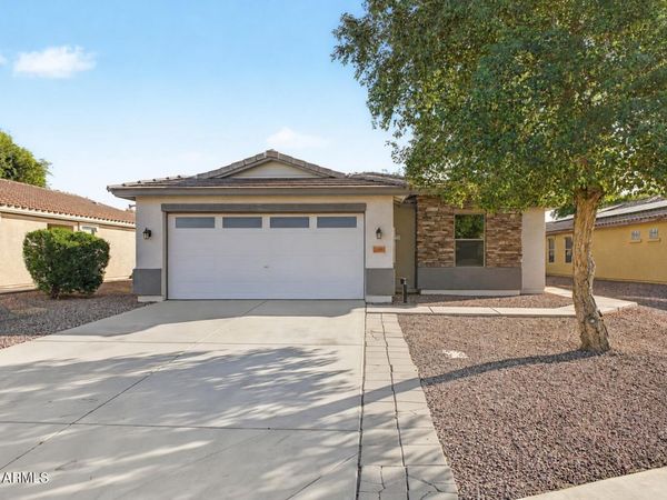 25081 W DOVE Trail, Buckeye, AZ 85326