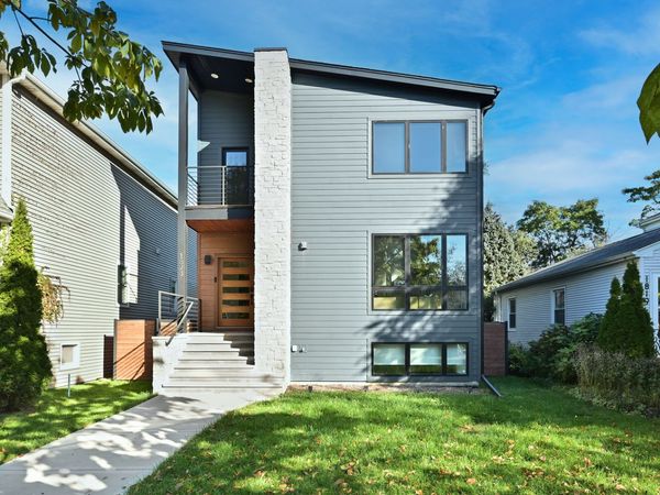 1823 Greenwood Street, Evanston, IL 60201