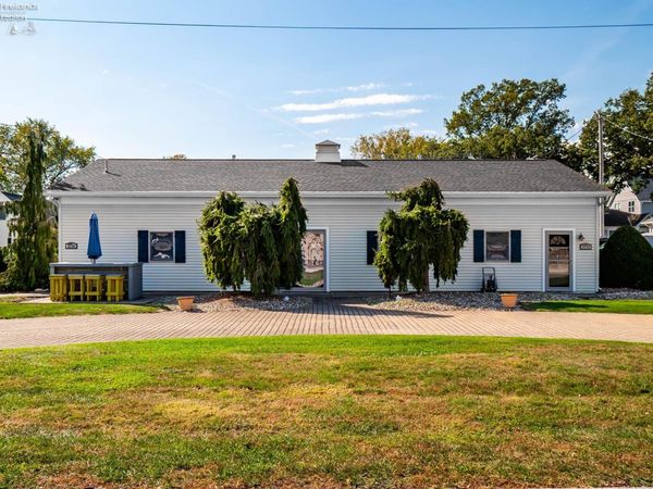 3130 N Carolina Street, Port Clinton, OH 43452