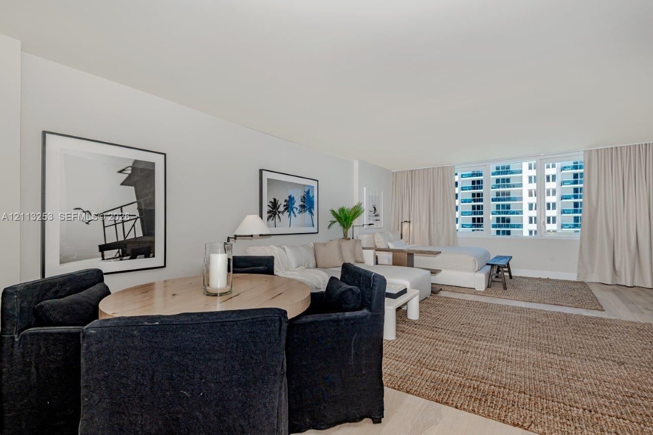 2301 Collins Ave , Unit 914, Miami Beach, FL 33139 Photo