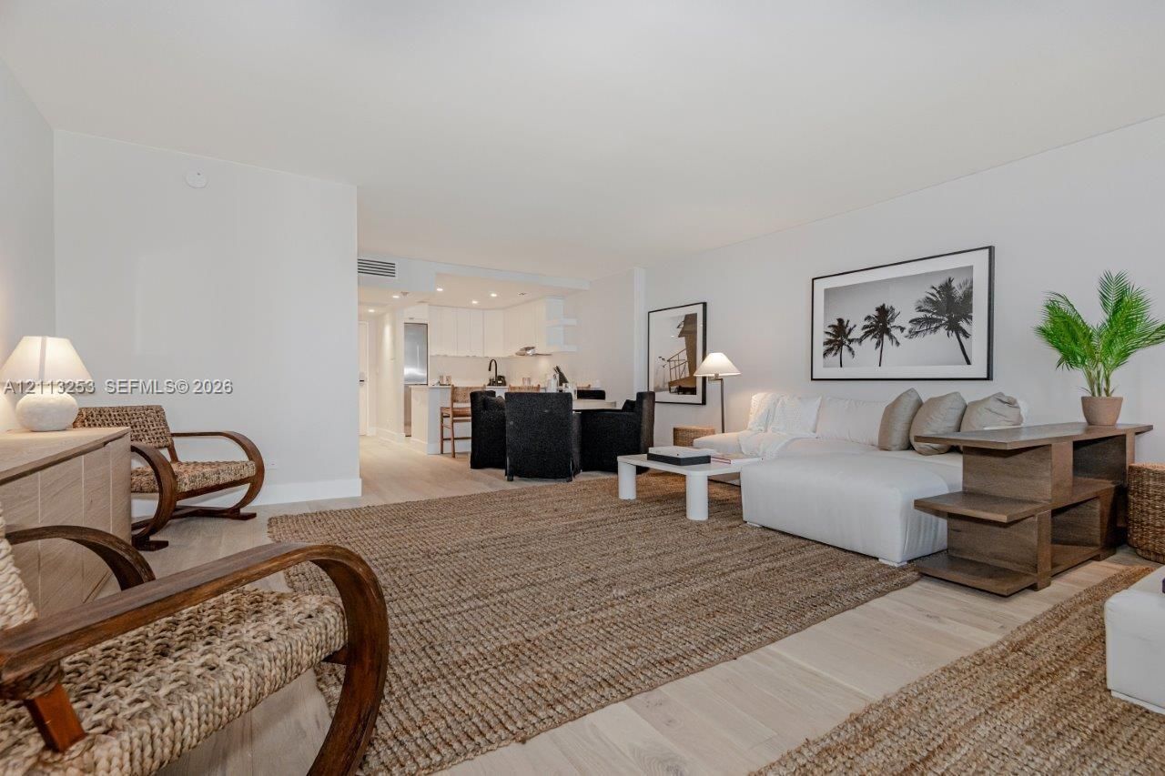 2301 Collins Ave , Unit 914, Miami Beach, FL 33139 Photo