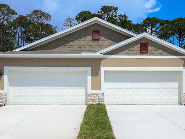 2731 Kinsale Lane, Ormond Beach, FL 32174