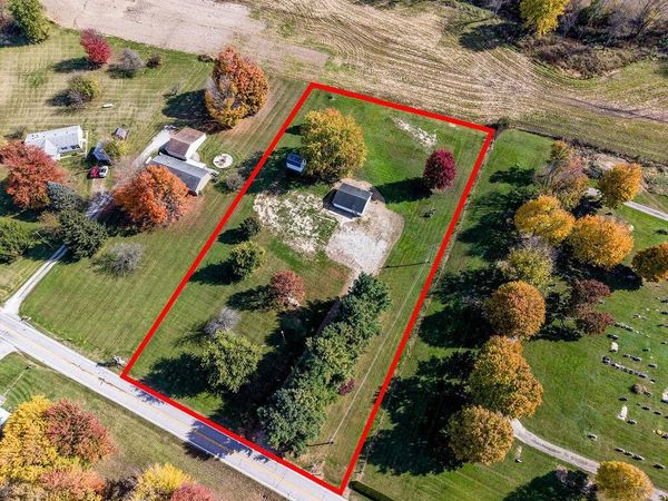 9934 Ashley Road , Ashley, OH 43003