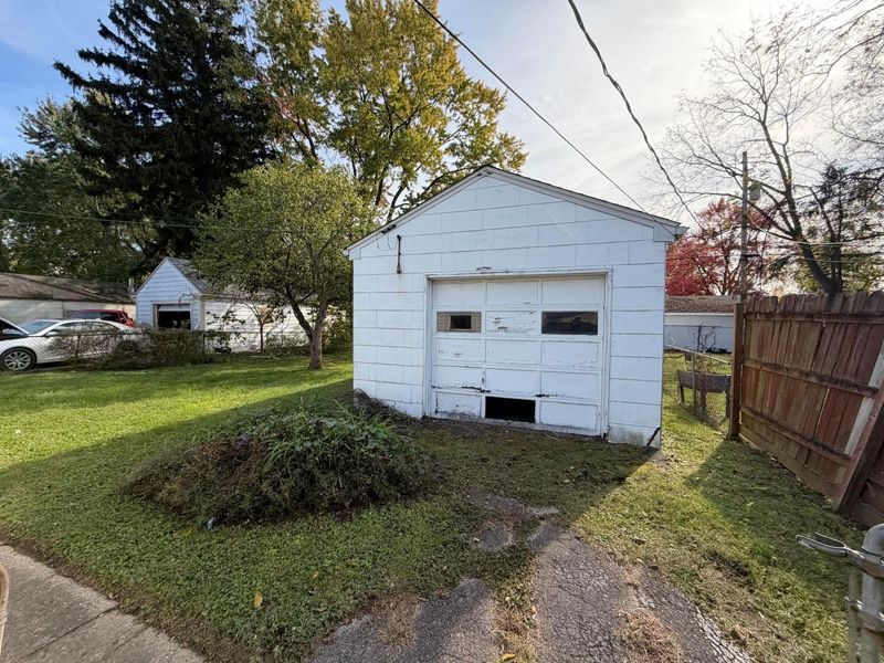 4521 Saint Margaret Lane, Whitehall, OH 43213 Photo 4