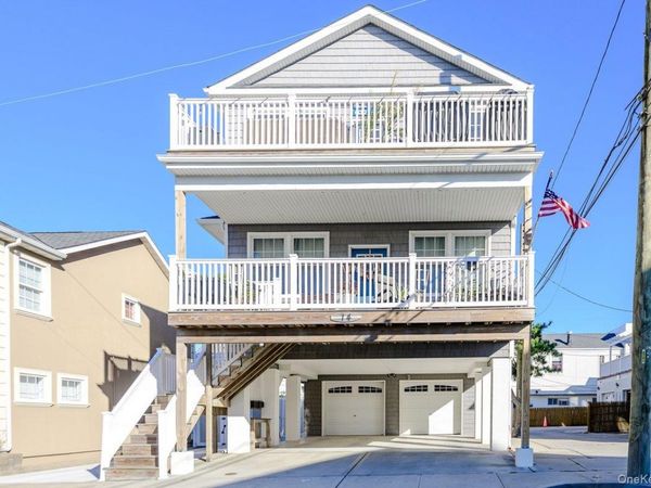 14 Arizona Avenue , Long Beach, NY 11561
