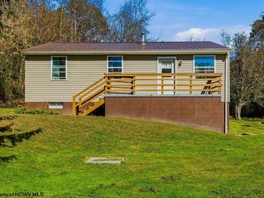 57 Harley Lane, Pennsboro, WV 26415