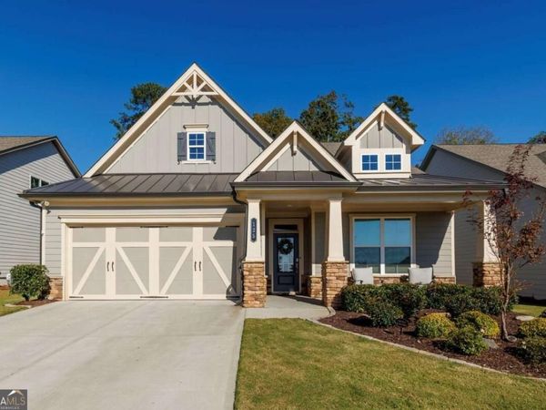 125 Hickory Bluffs Parkway, Canton, GA 30114