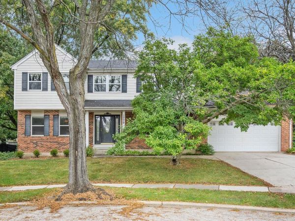 1779 Citadel Drive , Naperville, IL 60565