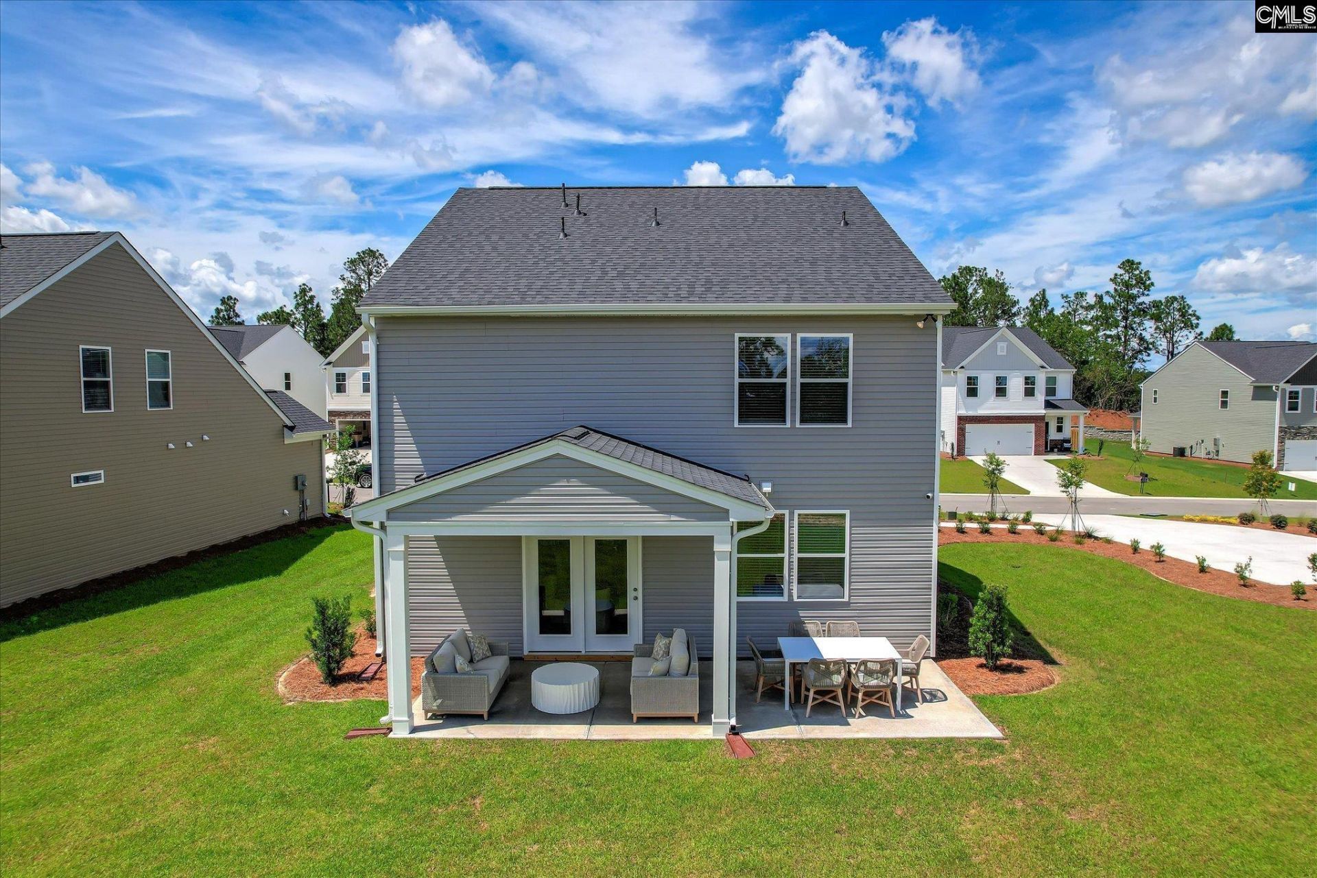 322 Summer Orchard Drive  Photo 4