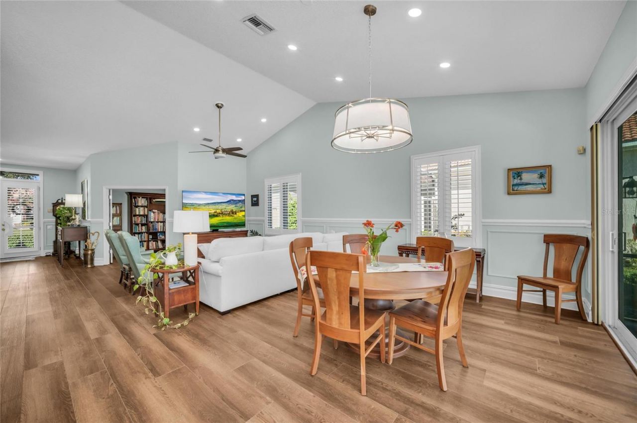 8722 54th Avenue E, Bradenton, FL 34211 Photo