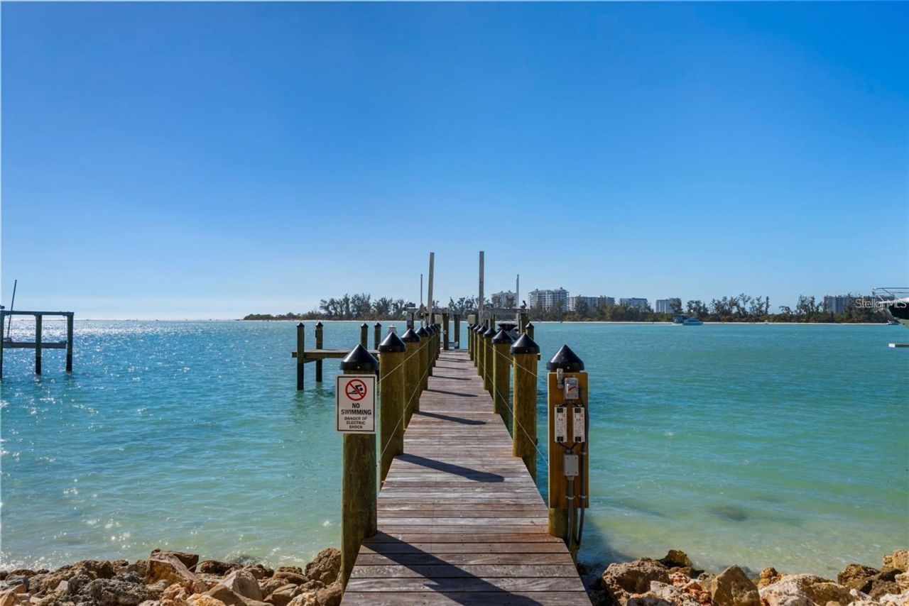 3740 Bayou Louise Lane, Sarasota, FL 34242 Photo