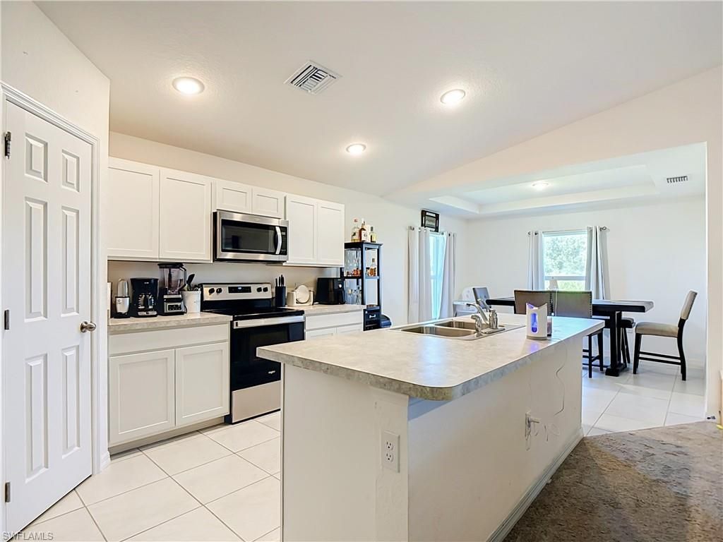 2608 71 St W Dr, Lehigh Acres, FL 33971 Photo