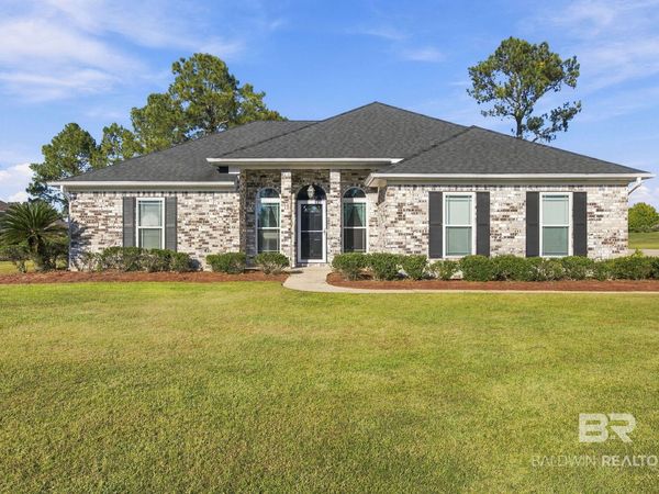 9487 Lakeview Drive, Foley, AL 36535