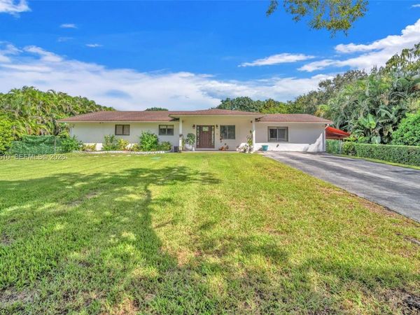5760 SW 188th Ave , Southwest Ranches, FL 33332