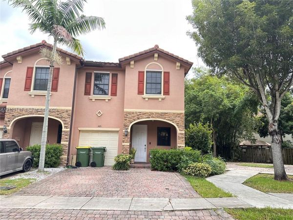 365 SE 37th Ter, Homestead, FL 33033