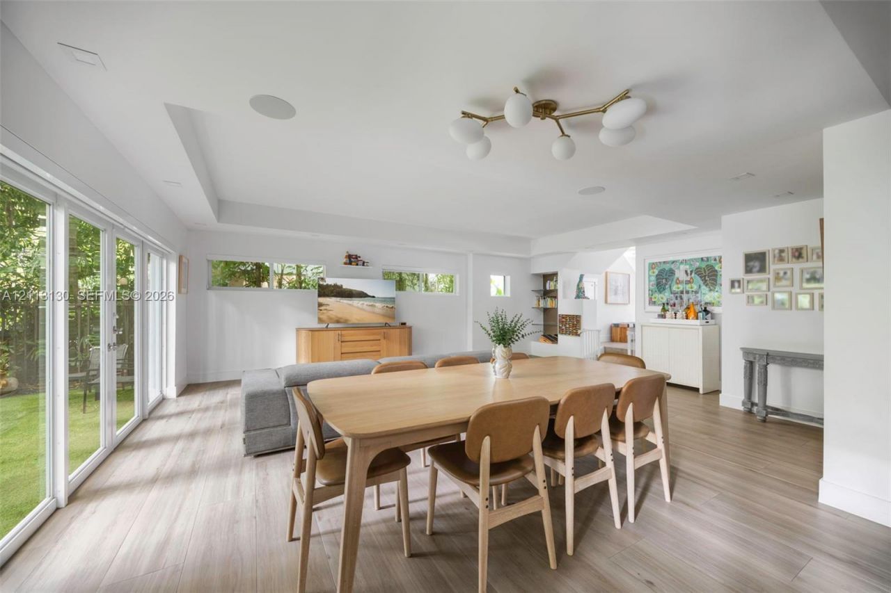 3039 Orange St , Unit B, Coconut Grove, FL 33133 Photo