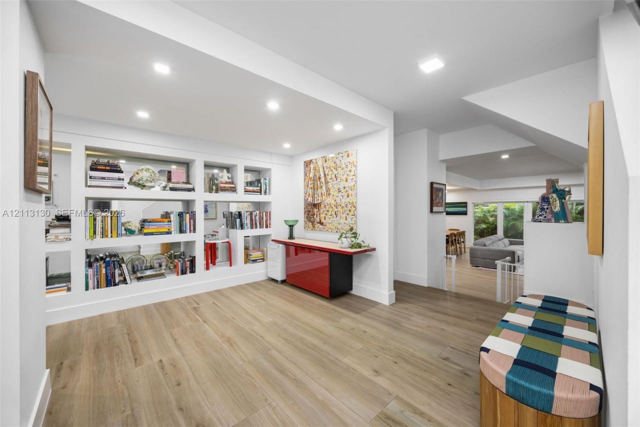 3039 Orange St , Unit B, Coconut Grove, FL 33133 Photo