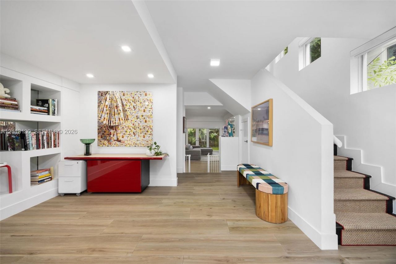 3039 Orange St , Unit B, Coconut Grove, FL 33133 Photo