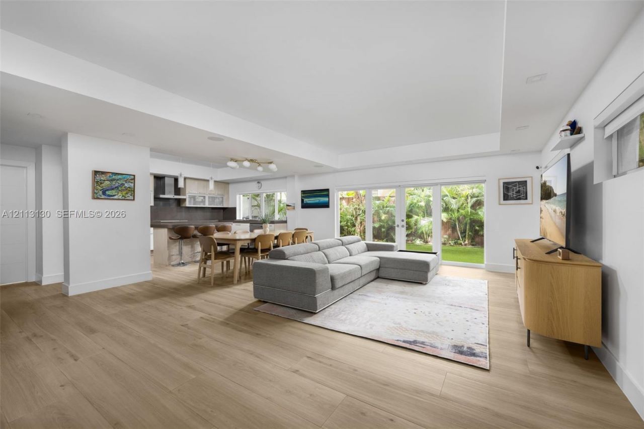 3039 Orange St , Unit B, Coconut Grove, FL 33133 Photo