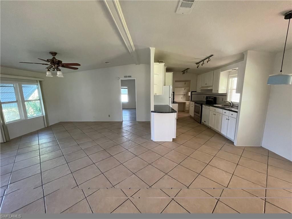 26261 Squire Ln, Bonita Springs, FL 34135 Photo
