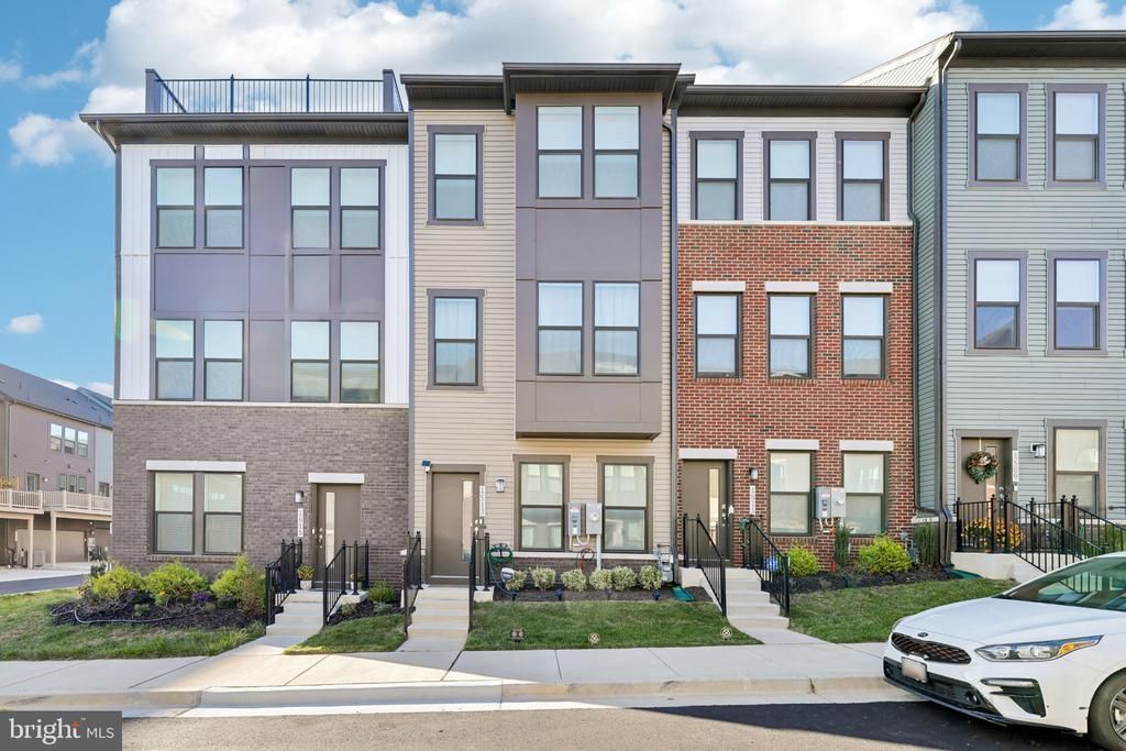 1513 BOTTLEBRUSH LANE, LAUREL, MD 20724